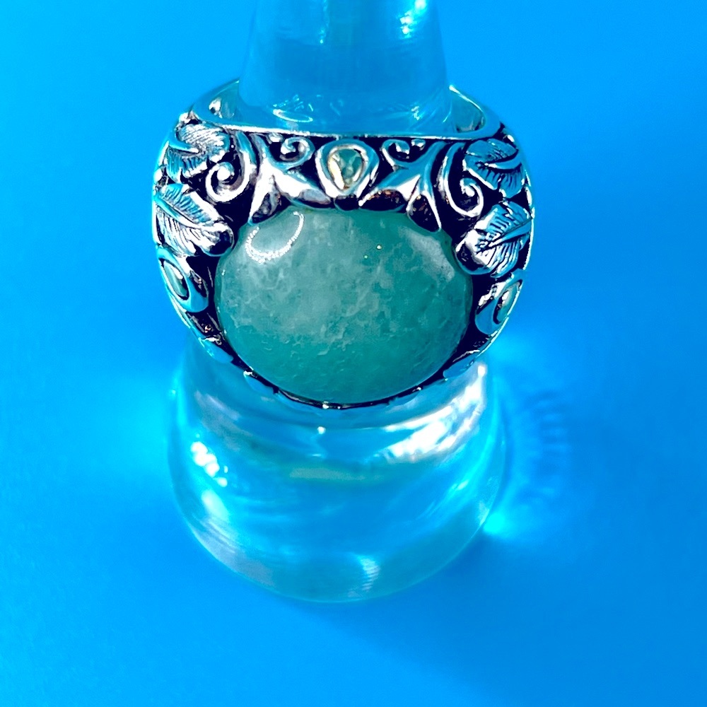 Balinese Style Bold Jade .925 Sterling Silver ring. Made in India